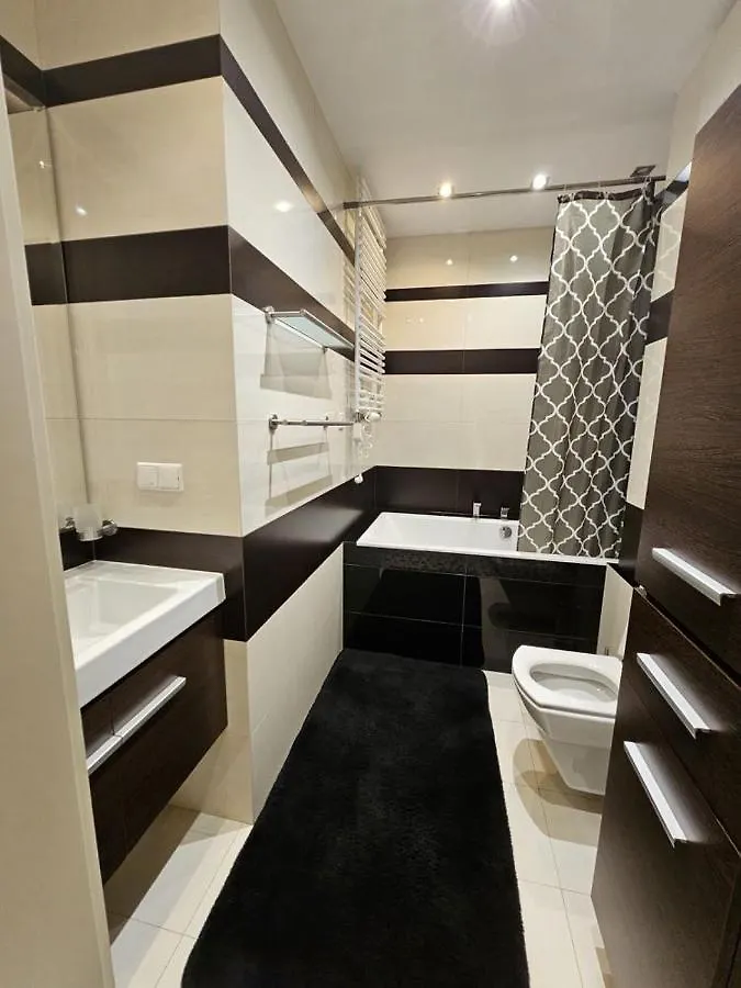 Royal Place 2 Bedrooms Apartment Wilanow Warszawa 0*,  Polska