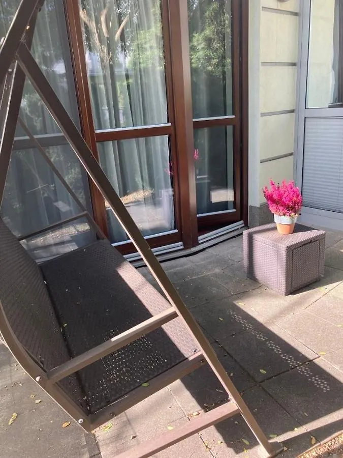 Royal Place 2 Bedrooms Apartment Wilanow 바르샤바